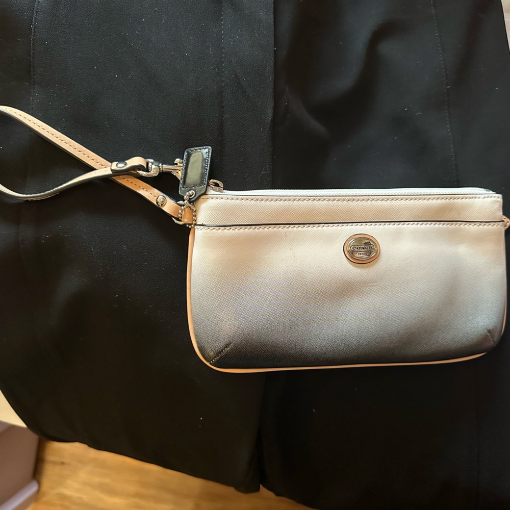 coach peyton ombre wristlet purse